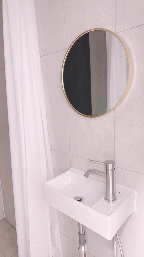 The Bay Cube House Female Only Hotel Guri Exterior photo