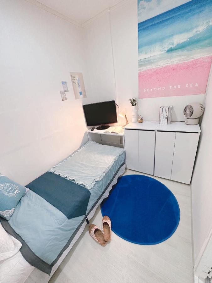 The Bay Cube House Female Only Hotel Guri Exterior photo